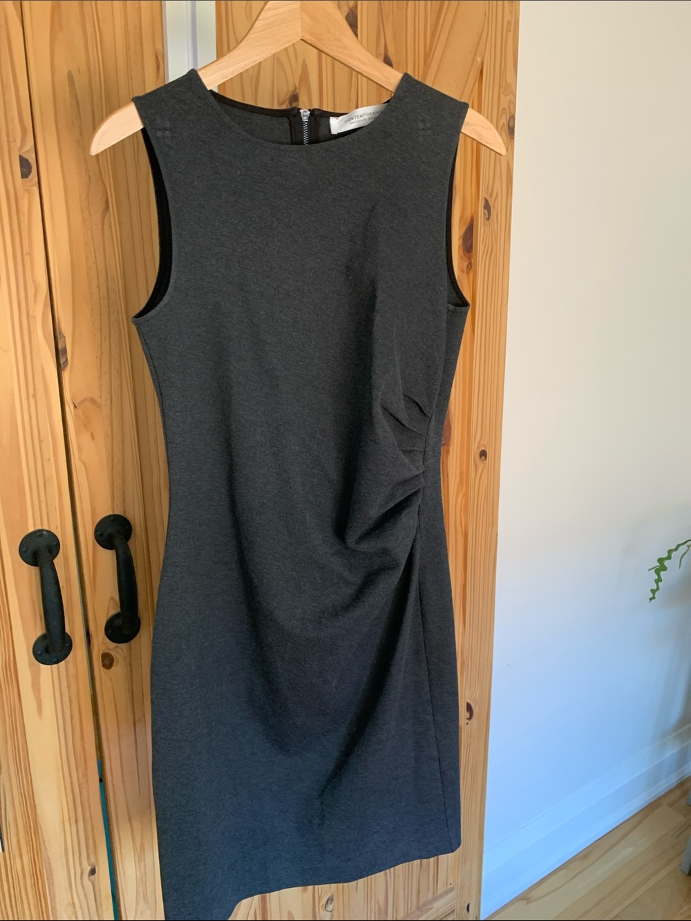 Simons Sleeveless Dark Gray Midi Sheath Dress
